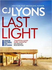 Last Light by CJ Lyons - Kindle Cover
